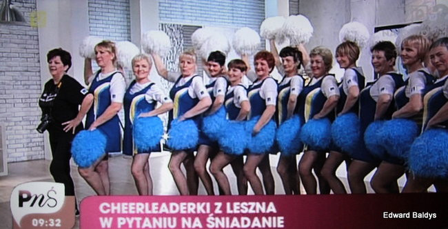 Czirliderki 50+ wystąpiły w telewizji (zdjęcia i film)