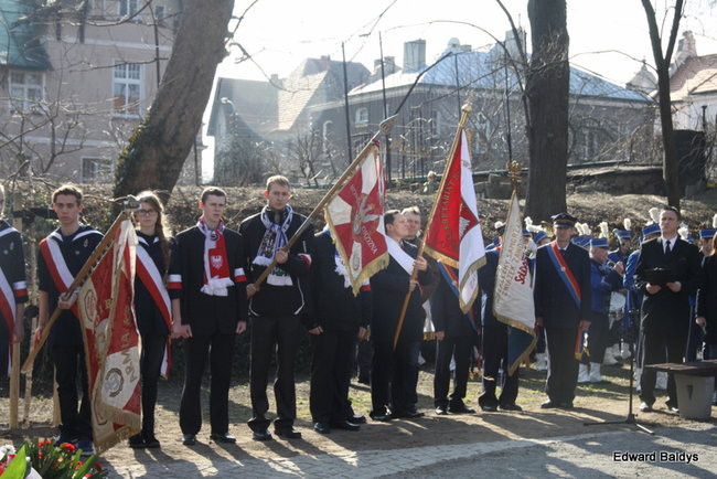 Pomnik Żołnierzy Wyklętych odsłonięty (zdjęcia)