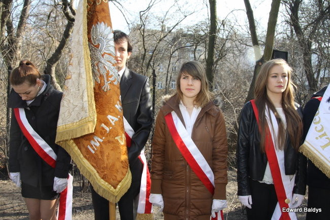 Pomnik Żołnierzy Wyklętych odsłonięty (zdjęcia)