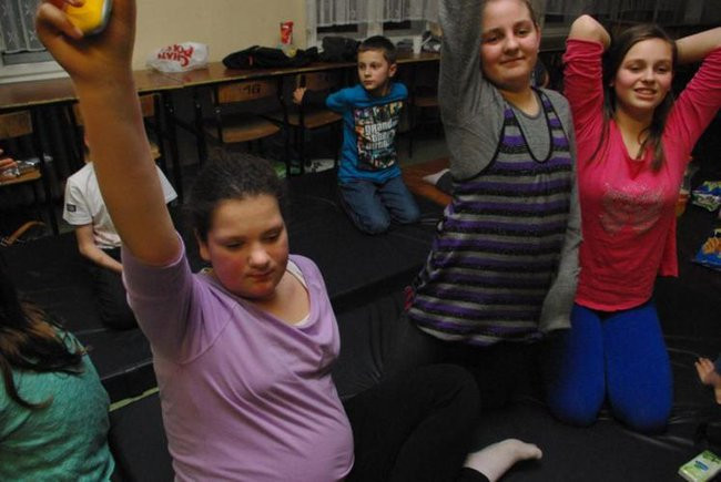 Wieczór filmowy w szkole (zdjęcia)