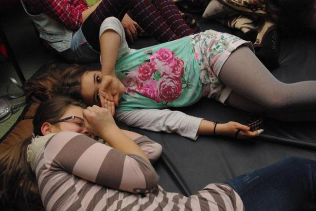 Wieczór filmowy w szkole (zdjęcia)