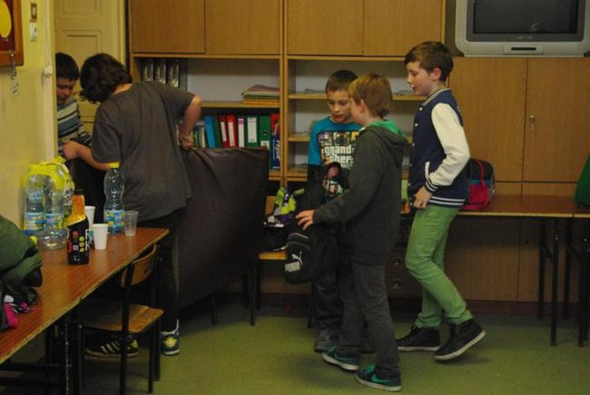 Wieczór filmowy w szkole (zdjęcia)