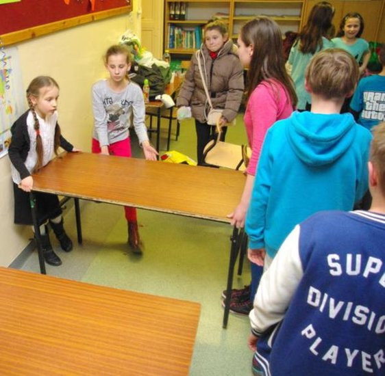 Wieczór filmowy w szkole (zdjęcia)