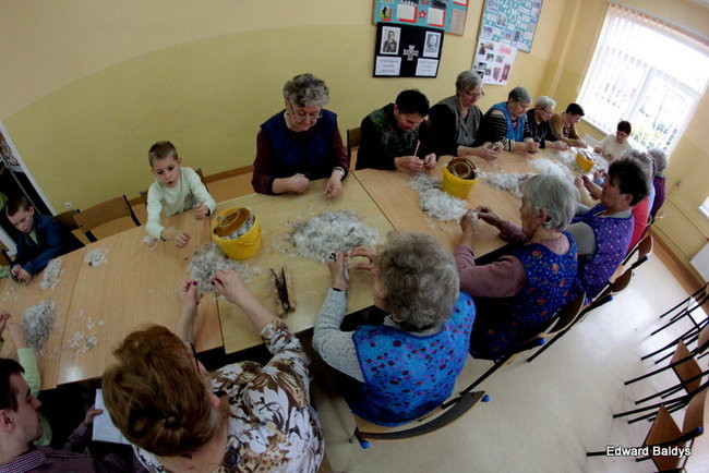 Darcie pierza w Kąkolewie (zdjęcia)