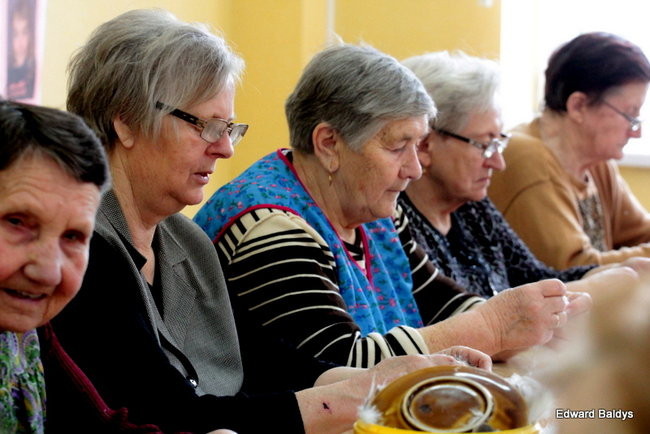 Darcie pierza w Kąkolewie (zdjęcia)