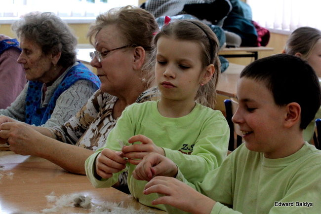 Darcie pierza w Kąkolewie (zdjęcia)