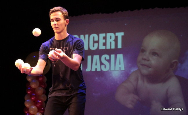 Koncert dla Jasia pełen emocji (zdjęcia)