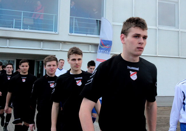 Cenne trzy punkty (zdjęcia)