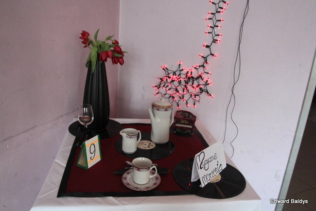 Piękne stoły w Ekonomiku (zdjęcia)