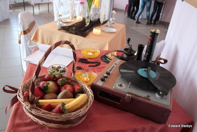 Piękne stoły w Ekonomiku (zdjęcia)