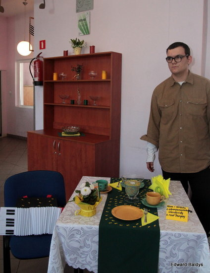 Piękne stoły w Ekonomiku (zdjęcia)