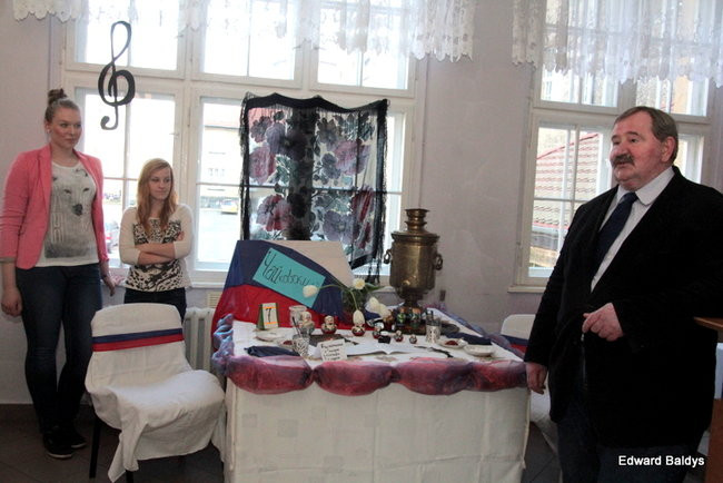 Piękne stoły w Ekonomiku (zdjęcia)