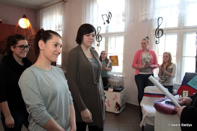 Piękne stoły w Ekonomiku (zdjęcia)