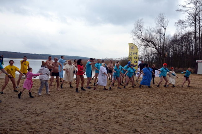 Morsy przedłużyły zimę (zdjęcia)