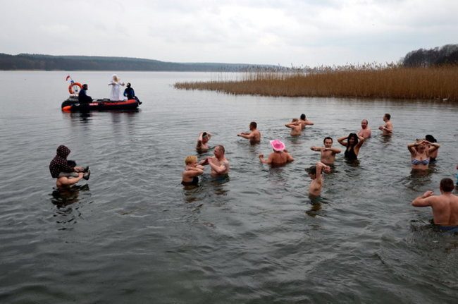 Morsy przedłużyły zimę (zdjęcia)