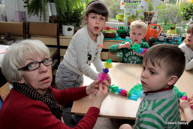 Wspólnie robili świąteczne palmy (zdjęcia)