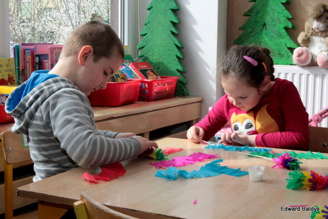 Wspólnie robili świąteczne palmy (zdjęcia)