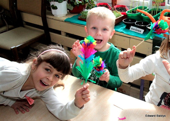 Wspólnie robili świąteczne palmy (zdjęcia)