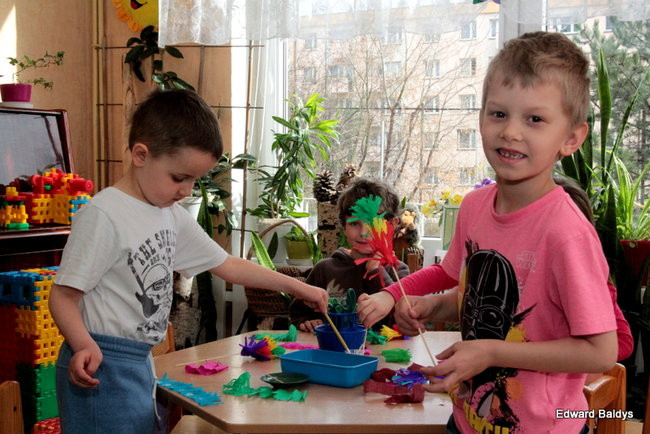 Wspólnie robili świąteczne palmy (zdjęcia)