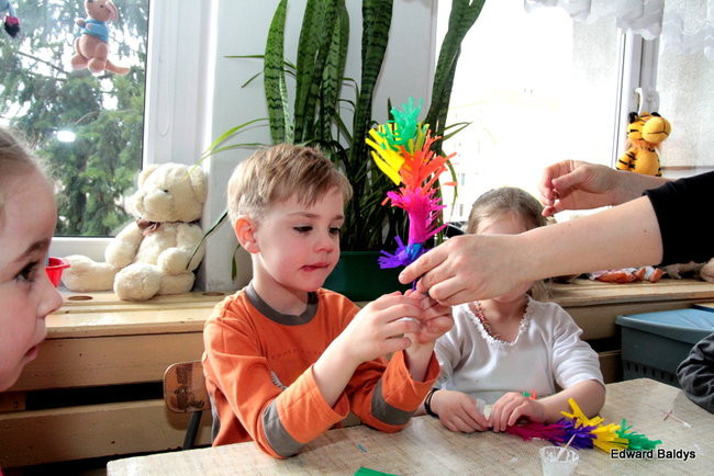 Wspólnie robili świąteczne palmy (zdjęcia)