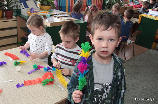 Wspólnie robili świąteczne palmy (zdjęcia)