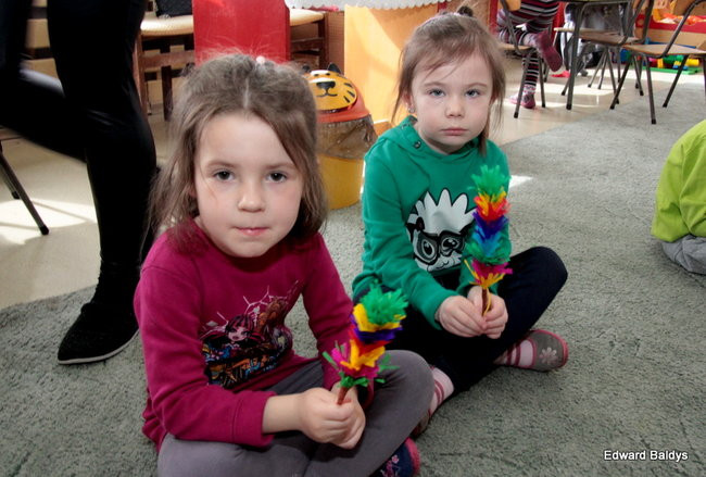 Wspólnie robili świąteczne palmy (zdjęcia)