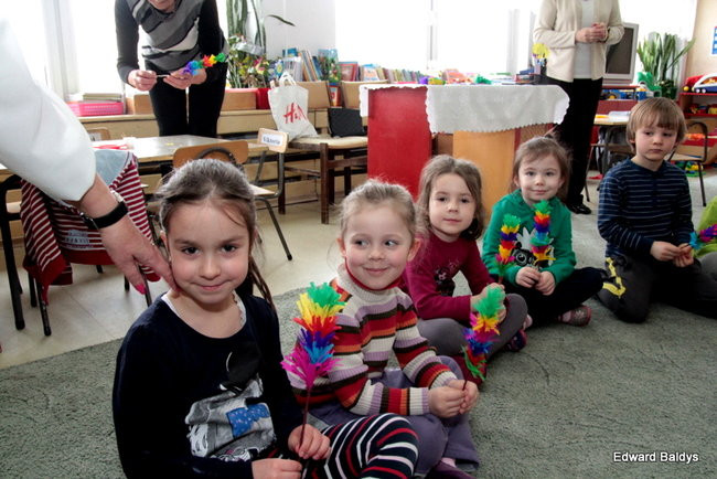 Wspólnie robili świąteczne palmy (zdjęcia)