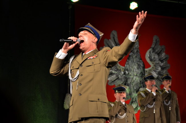 Żołnierska piosenka w Trapezie (zdjęcia)