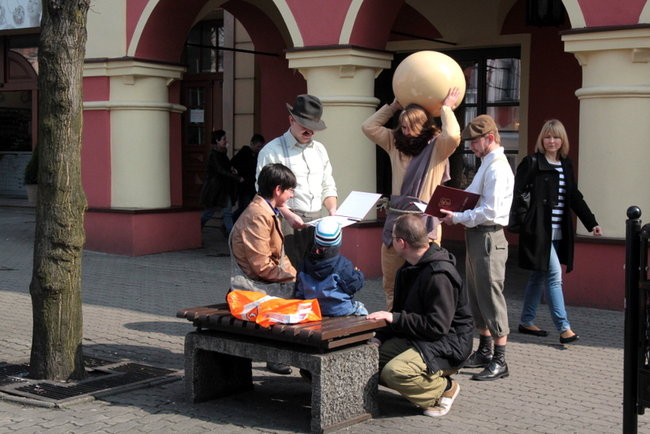 Mieszkańcy Leszna chcą powrotu Atlasa (zdjęcia)