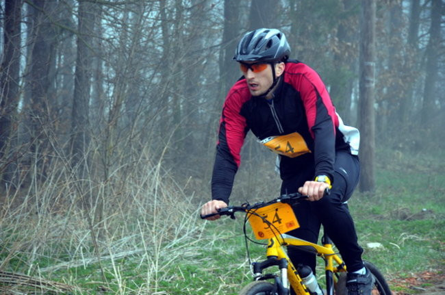 Biegiem i na rowerze w Smyczynie (zdjęcia)