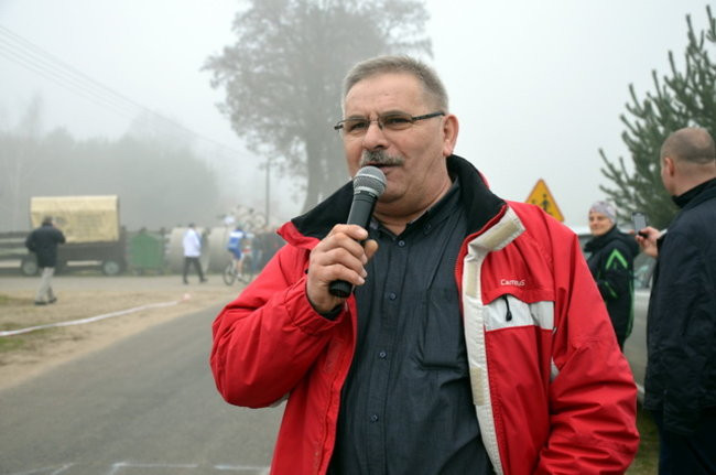 Biegiem i na rowerze w Smyczynie (zdjęcia)