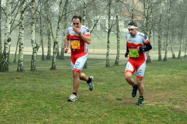 Biegiem i na rowerze w Smyczynie (zdjęcia)