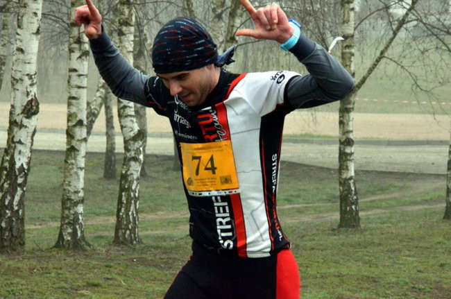 Biegiem i na rowerze w Smyczynie (zdjęcia)