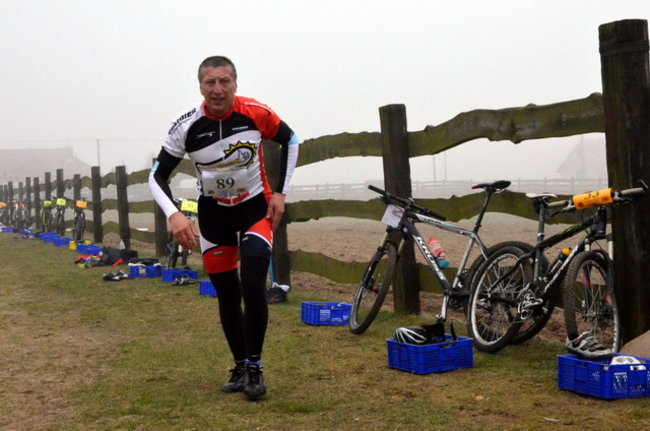 Biegiem i na rowerze w Smyczynie (zdjęcia)