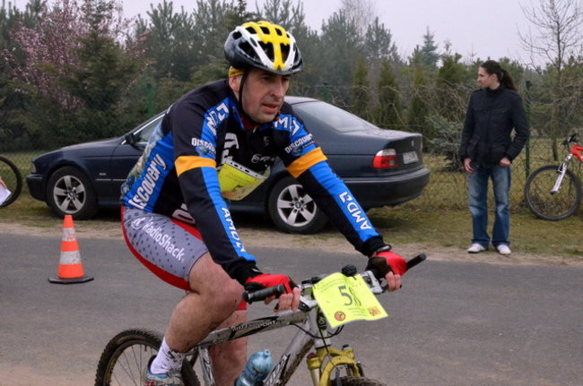 Biegiem i na rowerze w Smyczynie (zdjęcia)