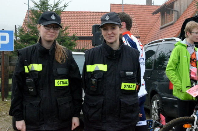 Biegiem i na rowerze w Smyczynie (zdjęcia)