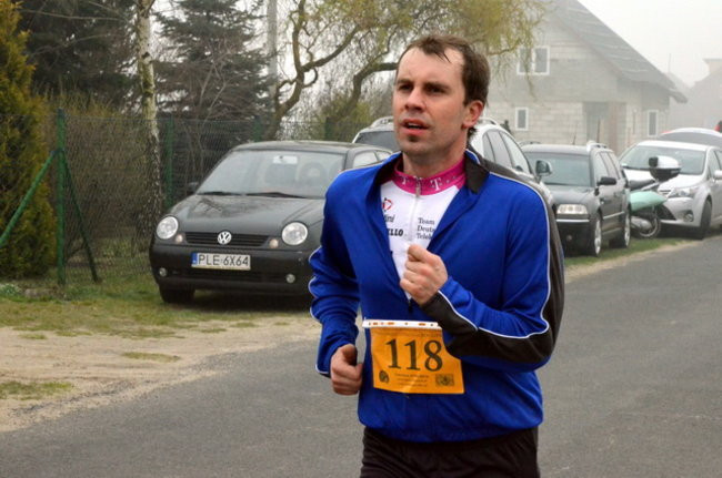 Biegiem i na rowerze w Smyczynie (zdjęcia)