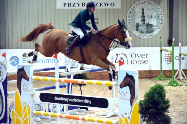 Trzy komplety medali (zdjęcia)