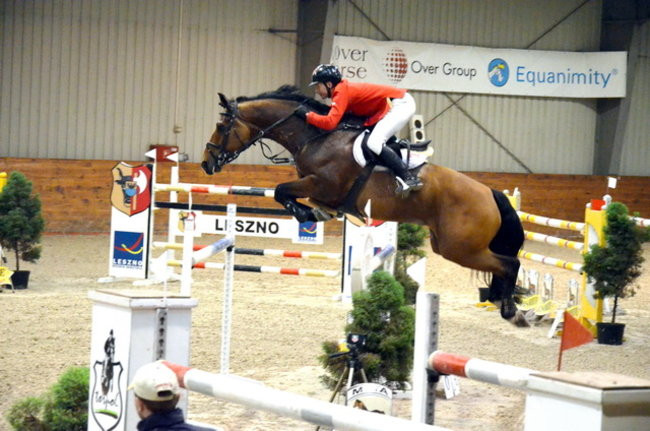 Trzy komplety medali (zdjęcia)