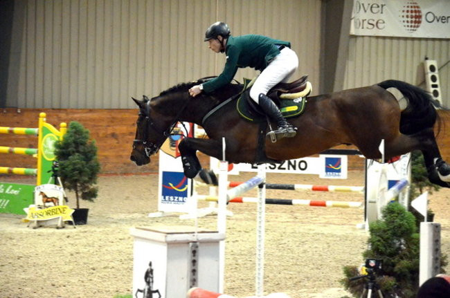 Trzy komplety medali (zdjęcia)