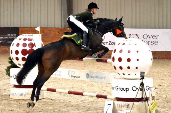 Trzy komplety medali (zdjęcia)