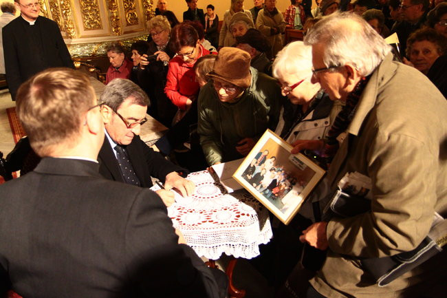 Papieski fotograf gościł w Lesznie (zdjęcia)