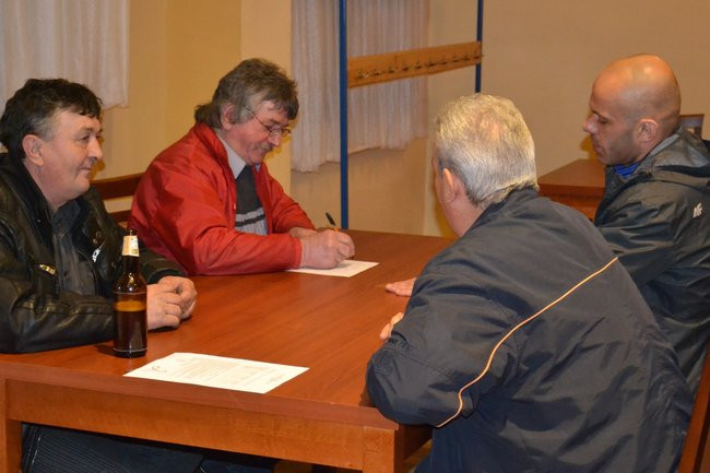 Wielkanocny turniej kopa w Garzynie (zdjęcia)