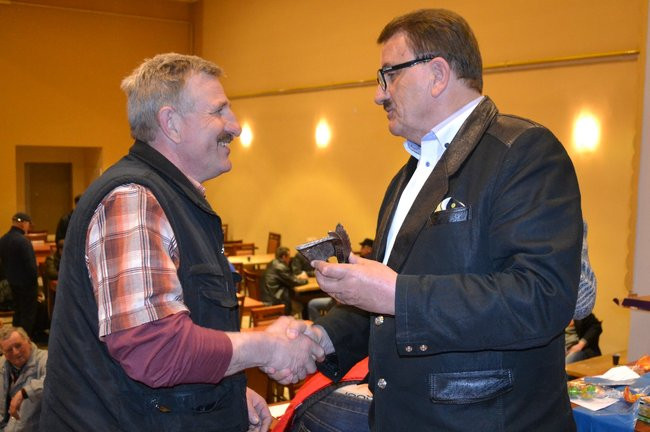 Wielkanocny turniej kopa w Garzynie (zdjęcia)