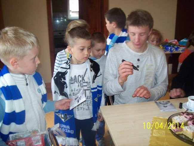 Biało-niebieski zajączek w Kłodzie (zdjęcia)