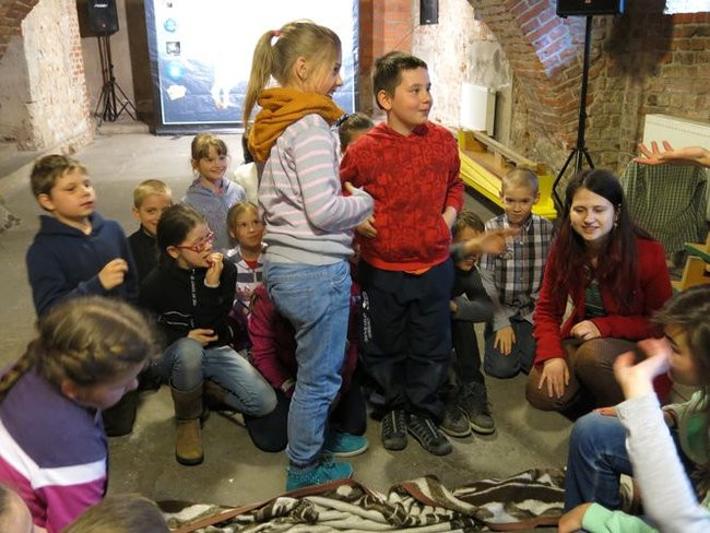 Cyfrowa edukacja zaczyna się od dzieci (kilka zdjęć)