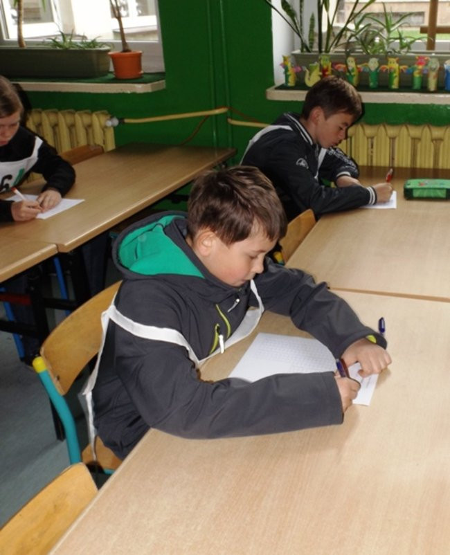 Bezpiecznie na drodze (zdjęcia)