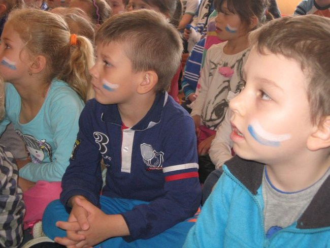 Damian Baliński w przedszkolu w Dąbczu (zdjęcia)