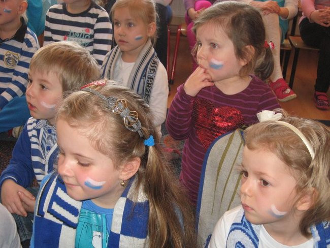 Damian Baliński w przedszkolu w Dąbczu (zdjęcia)