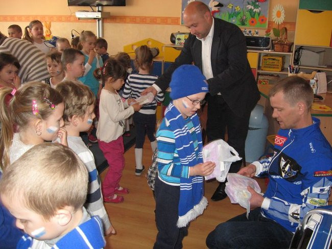Damian Baliński w przedszkolu w Dąbczu (zdjęcia)